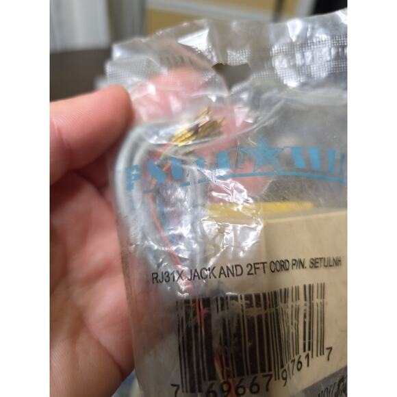 RJ31X Jack and Cord (Model IM-RJ31XSET - NEW IN BAG) Lot of 6 - Picture 4 of 16